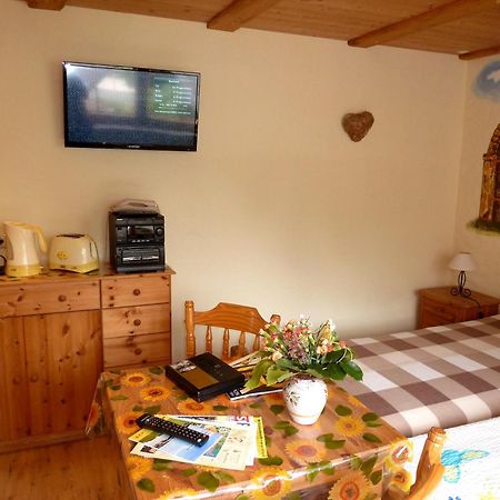 Gaestezimmer Am Maerchenbrunnen Drezno Pokój zdjęcie