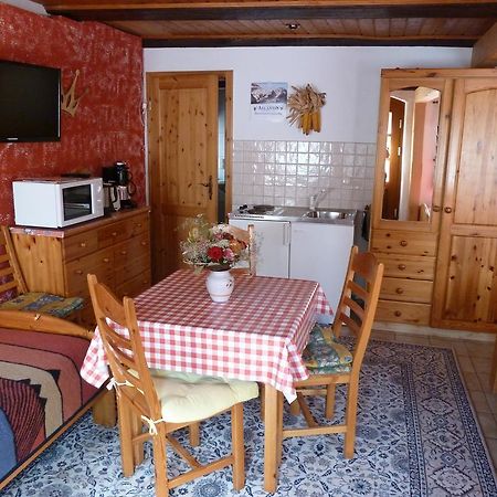 Gaestezimmer Am Maerchenbrunnen Drezno Zewnętrze zdjęcie