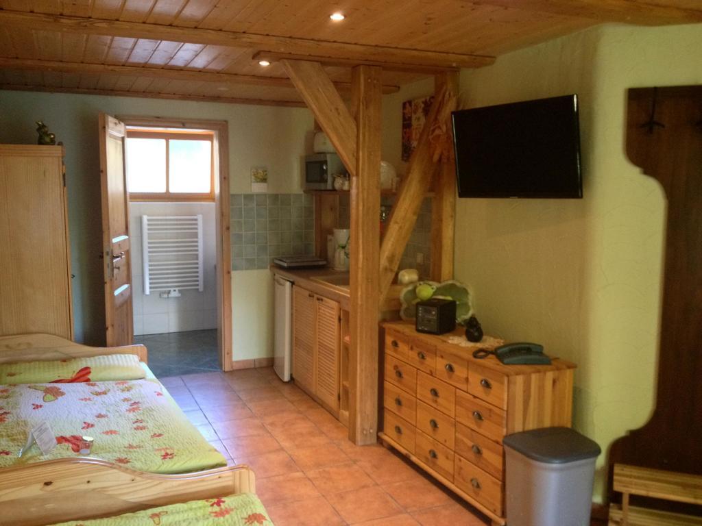 Gaestezimmer Am Maerchenbrunnen Drezno Pokój zdjęcie