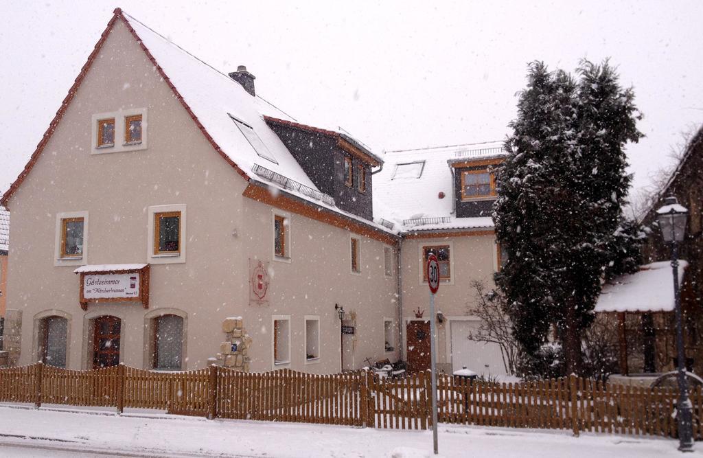 Gaestezimmer Am Maerchenbrunnen Drezno Zewnętrze zdjęcie